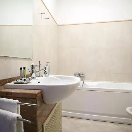 Dimora Storica Palazzo Marescalchi Belli Appartement Rome Kamer foto