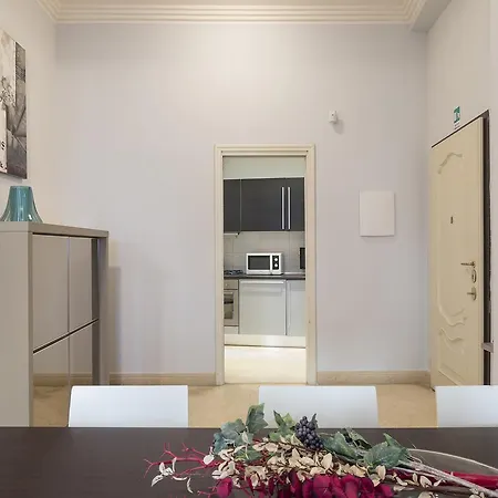 Dimora Storica Palazzo Marescalchi Belli Appartement Rome Buitenkant foto